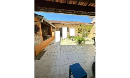 Casa isolada 3 dormitórios + edícula e 5 vagas de garagem, em Praia Grande S. Paulo..