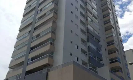 Apartamento alto padrão - novo financiado direto com a construtora no canto do forte.
