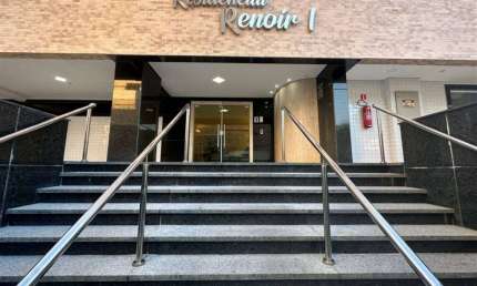 Apartamento com 3 dormitórios sendo 2 suítes, sacada gourmet, no Canto do Forte em Praia Grande.