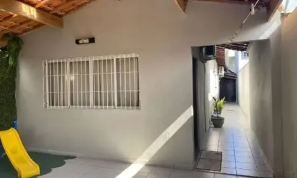 Casa com 2 quartos à venda na Avenida Professora Heleny Rosa, 321, Jardim Melvi, Praia Grande, 102 m2 por R$ 395.000