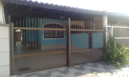 Imperdível: Casa à venda em Praia Grande-SP, bairro Real, 2 quartos, 1 suíte, 1 sala, 2 banheiros, 2 vagas, 125m². Confira agora!
