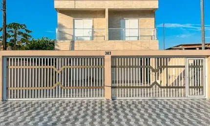 Casa em condômino no Jardim América em Praia Grande