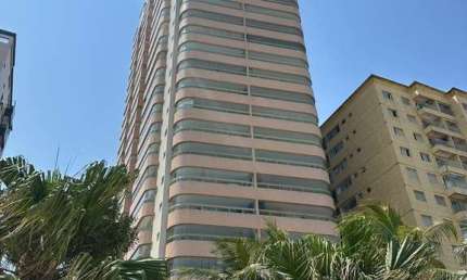 Apartamento de 3 dormitórios todos suítes, em frente a praia com sacada gourmet na Aviação em Praia Grande.