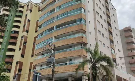 Apartamento à venda na Praia Grande-SP, bairro Tupi: 1 quarto, 1 sala, 1 banheiro, 1 vaga de garagem, 50,80 m² de área.