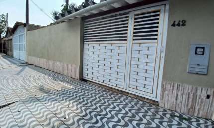 Casa com 3 quartos à venda na Avenida César Rodrigues Reis, 442, Balneário Maracanã, Praia Grande, 135 m2 por R$ 600.000