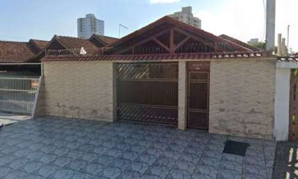 Casa em Condomínio à Venda na Aviação, Praia Grande-SP: 1 Quarto, 1 Sala, 1 Banheiro, 1 Vaga de Garagem e 50m²!