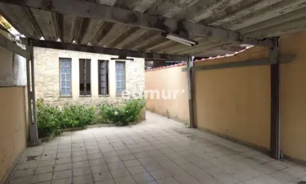 Casa com 3 quartos para alugar no Parque das Nações, Santo André  por R$ 3.000