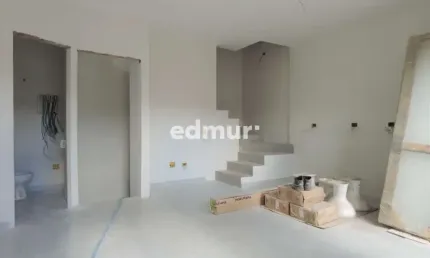 Casa em condomínio fechado com 2 quartos à venda no Parque Industriário, Santo André  por R$ 530.000