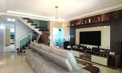 Casa com 3 quartos para alugar no Parque Oratório, Santo André  por R$ 6.550