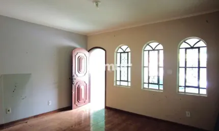 Casa com 2 quartos à venda na Vila Homero Thon, Santo André  por R$ 650.000