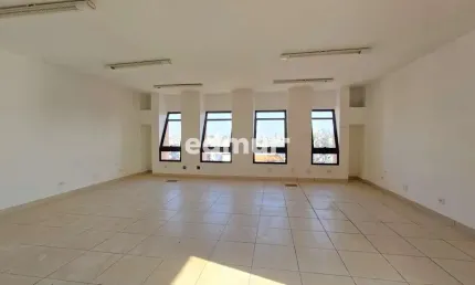 Sala comercial à venda na Vila Alto de Santo André, Santo André  por R$ 250.000