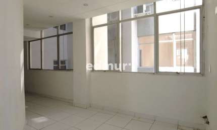 Sala comercial com 3 salas à venda no Centro, Santo André  por R$ 350.000