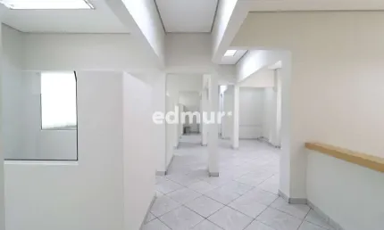 Sala comercial com 4 salas para alugar no Centro, Santo André  por R$ 8.000