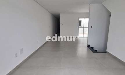 Casa com 3 quartos à venda no Jardim do Estádio, Santo André  por R$ 800.000