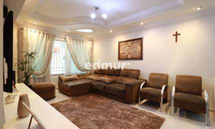 Casa com 3 quartos à venda no Parque Novo Oratório, Santo André  por R$ 900.000