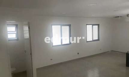 Sala comercial para alugar no Casa Branca, Santo André  por R$ 4.800