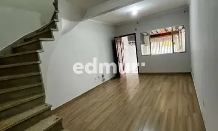 Casa com 2 quartos para alugar no Campestre, Santo André  por R$ 3.300