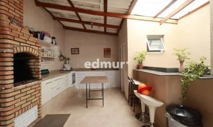 Casa com 3 quartos à venda no Parque Capuava, Santo André  por R$ 690.000