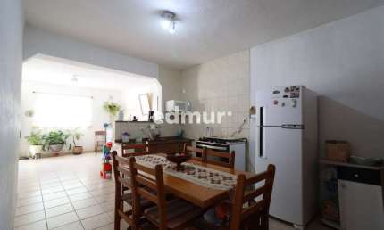 Casa com 2 quartos à venda no Parque Oratório, Santo André  por R$ 720.000