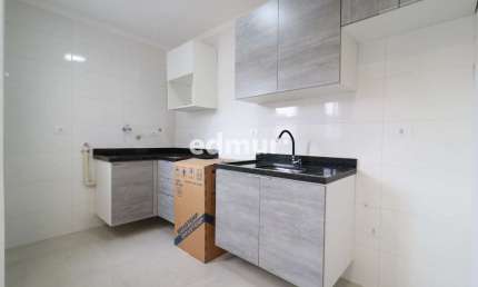 Apartamento com 2 quartos para alugar na Vila São Pedro, Santo André  por R$ 2.450