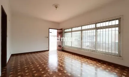 Casa com 3 quartos para alugar no Santa Teresinha, Santo André  por R$ 4.800