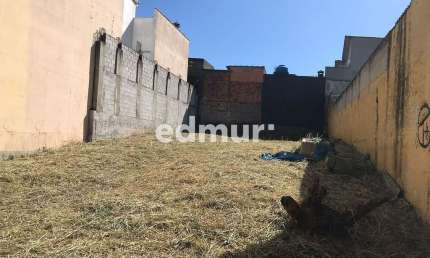 Terreno comercial para alugar no Parque Jaçatuba, Santo André  por R$ 2.300