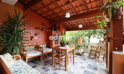 Casa com 3 quartos à venda na Vila Alzira, Santo André  por R$ 1.090.000