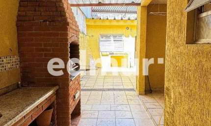 Casa com 3 quartos à venda na Vila Metalúrgica, Santo André  por R$ 680.000