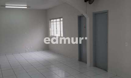 Sala comercial com 1 sala para alugar na Vila Alzira, Santo André  por R$ 2.700