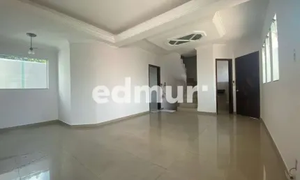 Casa com 3 quartos para alugar no Jardim Bela Vista, Santo André  por R$ 4.400