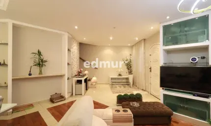 Casa com 3 quartos à venda no Utinga, Santo André  por R$ 980.000