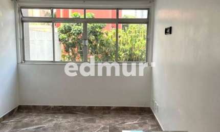 Apartamento com 3 quartos à venda em Cerqueira César, São Paulo  por R$ 700.000
