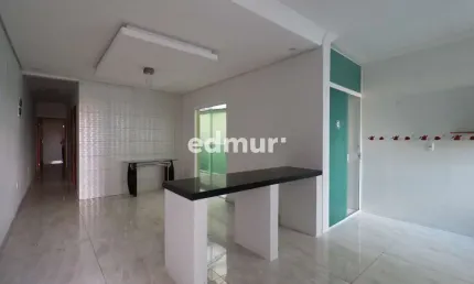 Casa com 2 quartos para alugar no Campestre, Santo André  por R$ 2.800
