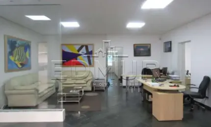 Sala comercial com 4 salas para alugar na Vila Moinho Velho, São Paulo  por R$ 15.000