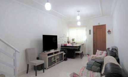 Casa com 2 quartos à venda no Utinga, Santo André  por R$ 450.000