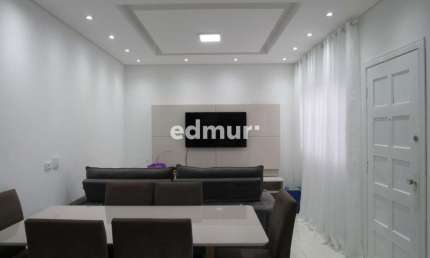 Casa com 2 quartos à venda na Vila Pires, Santo André  por R$ 650.000
