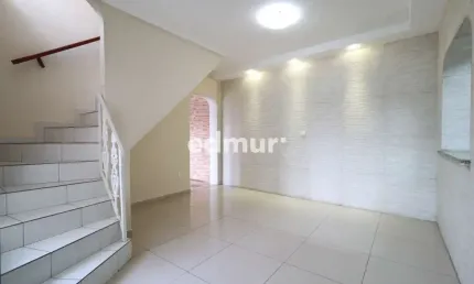 Casa com 3 quartos para alugar na Vila Eldízia, Santo André  por R$ 3.200