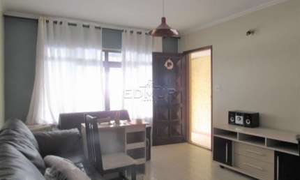 Casa com 2 quartos para alugar na Vila Pires, Santo André  por R$ 2.780