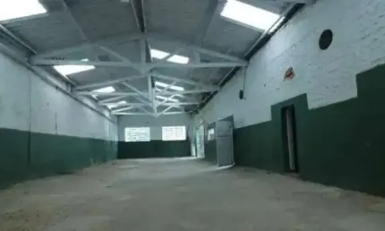 Barracão / Galpão / Depósito com 1 sala para alugar no Santa Teresinha, Santo André  por R$ 9.000