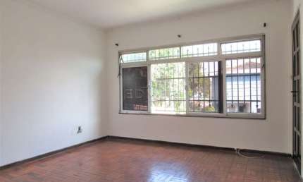 Casa com 4 quartos para alugar no Parque Oratório, Santo André  por R$ 3.500