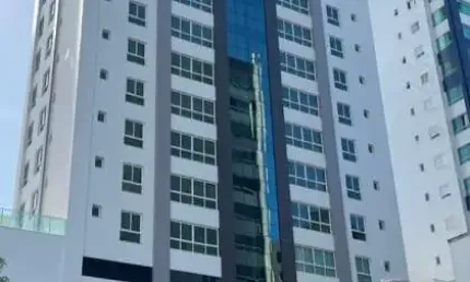 Apartamento com 4 quartos para alugar na Rua 3100, 625, Centro, Balneário Camboriú