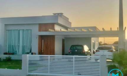 Casa Alto Padrão Mobiliada a 600m do Mar em Balneário Arroio do Silva