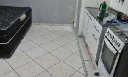 ALUGUEL Kitnet  BALNEARIO CAMBORIU - Vila Real - Próx. à mercado à 5º Avenida