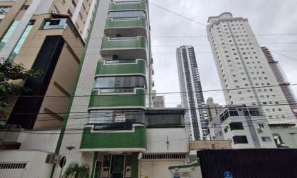 Apartamento à venda em BC, com 2 suítes e 2 vagas, próximo ao passeio San Michel