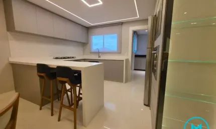 Apartamento Mobiliado com 3 Suítes | 135m² | 405m do Mar – Alto Padrão em BC