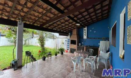 Casas à venda em Ubatuba. Próximo a praia da Maranduba.