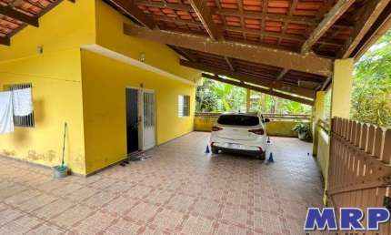 Casa com piscina à venda em Ubatuba. 2 dormitórios. Bairro Sertão do Ingá.