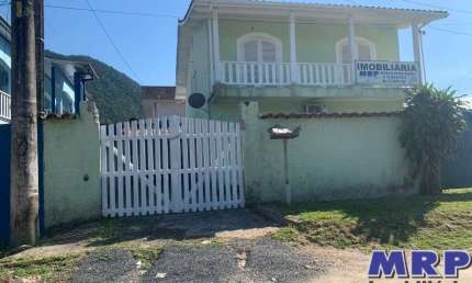 Apartamento para locação de temporada, 200 metros da praia, com espaço de cozinha compartilhado!