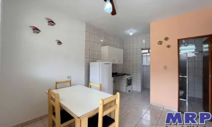 Apartamento em Ubatuba, com 2 dormitórios, com escritura, na Praia de Maranduba.