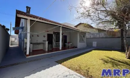 Casa à venda em ubatuba, praia da lagoinha. 2 quartos. aceita financiamento.
